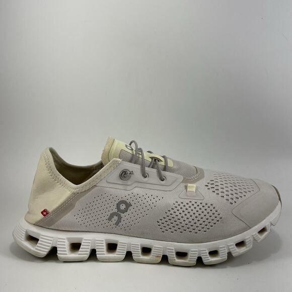 On Cloud 5 Coast Running Shoes Womens Size 10 White Beige Athletic Slip On - Picture 1 of 9